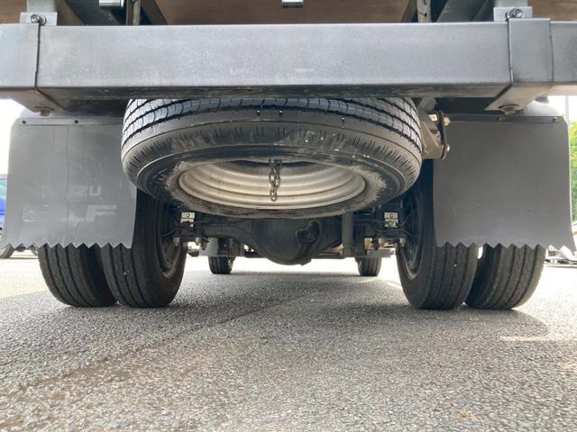 エルフトラック 　２ｔ積・平ボディ・セミロング・ＡＴ車・５ｔ未満・ＥＴＣ・電格ミラー（42枚目）