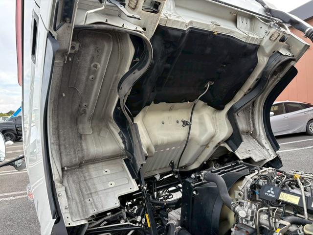 キャンター 　４ｔ積・ボトルカー・超ロング・ワイド・ＡＴ車・ＥＴＣ・電格ミラー・バックカメラ（35枚目）