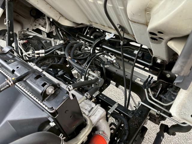 キャンター 　４ｔ積・ボトルカー・超ロング・ワイド・ＡＴ車・ＥＴＣ・電格ミラー・バックカメラ（42枚目）