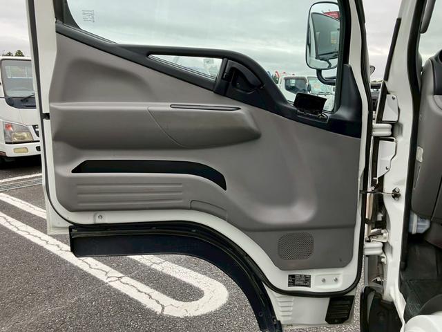 キャンター 　１．４５ｔ積・Ｗキャブ・４ＷＤ・ＡＴ車・５ｔ未満・電格ミラー（57枚目）