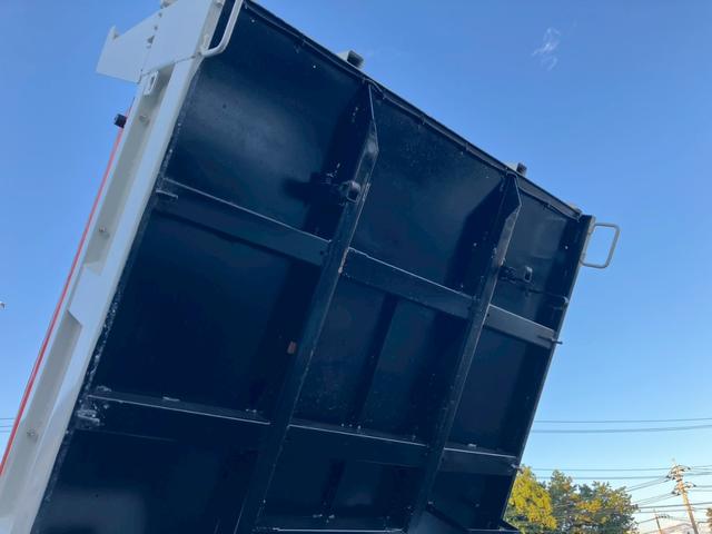 エルフトラック 2t積・ダンプ・全低床・MT6・電動コボレーン・ETC・電格ミラー(22枚目)