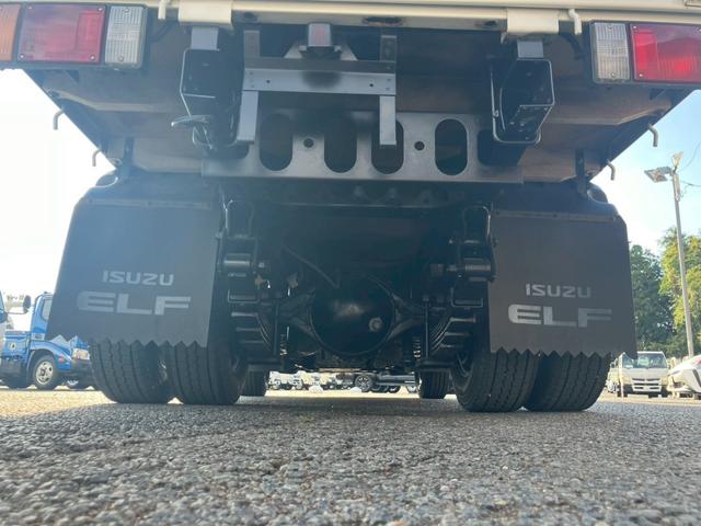 エルフトラック 3t積・平ボディ・全低床・MT6・電格ミラー(42枚目)