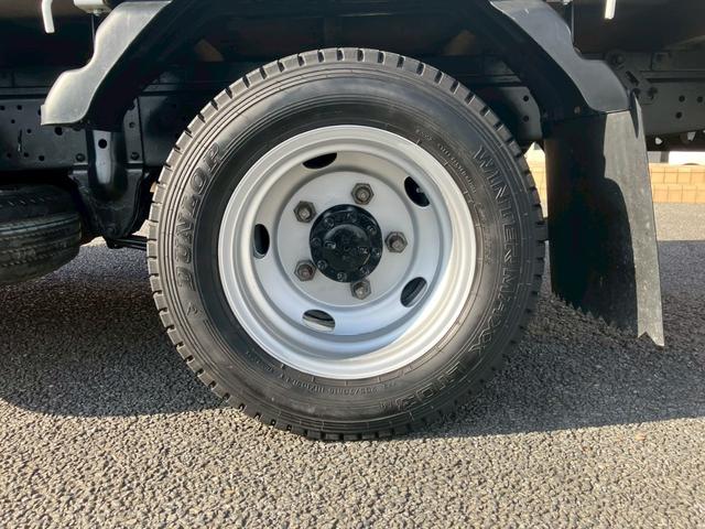 エルフトラック 3t積・平ボディ・全低床・MT6・電格ミラー(68枚目)