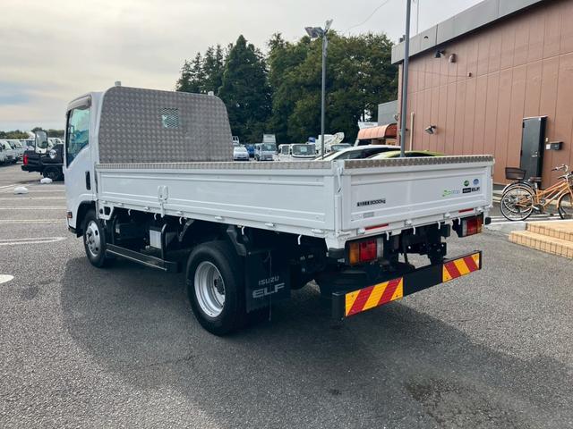 エルフトラック 3t積・平ボディ・セミロング・高床・AT車・ETC・電格ミラー(7枚目)