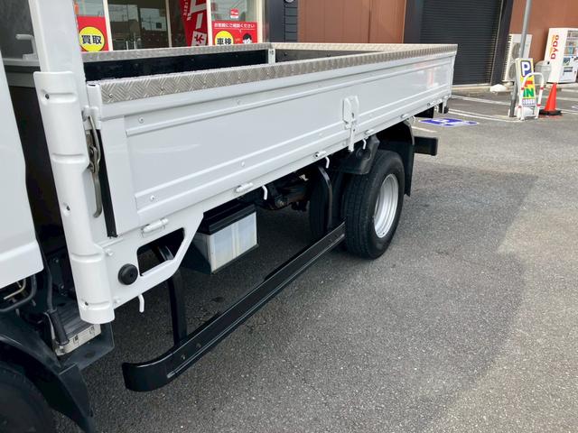 エルフトラック 3t積・平ボディ・セミロング・高床・AT車・ETC・電格ミラー(18枚目)