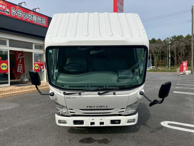 エルフトラック 3t積・平ボディ・セミロング・高床・AT車・ETC・電格ミラー(22枚目)