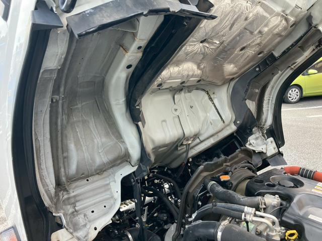 エルフトラック 3t積・平ボディ・セミロング・高床・AT車・ETC・電格ミラー(26枚目)