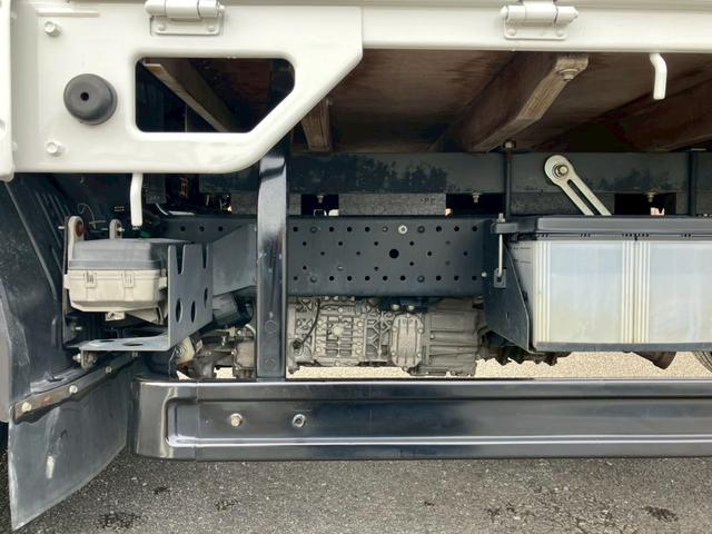 エルフトラック 3t積・平ボディ・セミロング・高床・AT車・ETC・電格ミラー(37枚目)