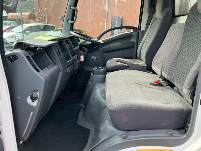 エルフトラック 3t積・平ボディ・セミロング・高床・AT車・ETC・電格ミラー(63枚目)