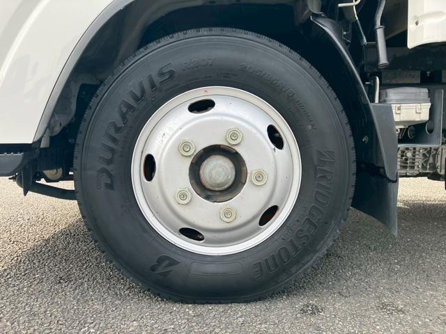 エルフトラック 3t積・平ボディ・セミロング・高床・AT車・ETC・電格ミラー(67枚目)