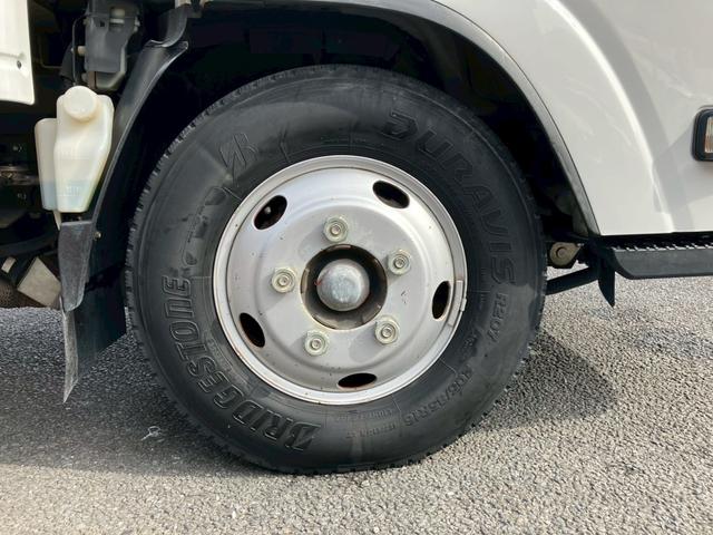 エルフトラック 3t積・平ボディ・セミロング・高床・AT車・ETC・電格ミラー(68枚目)