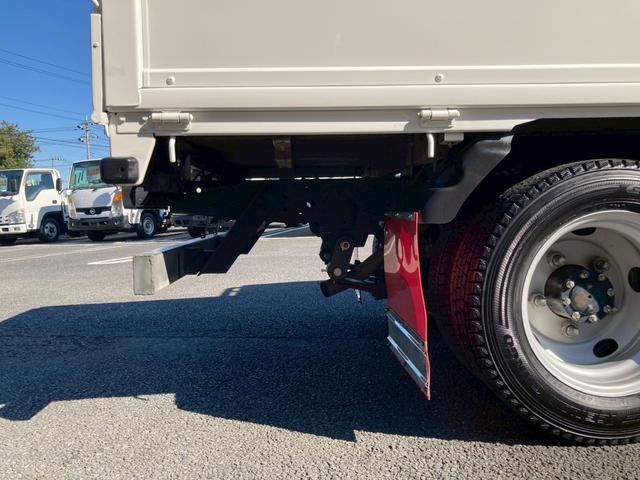 エルフトラック 1.9t積・Wキャブ・4WD・全低床・AT車・5t未満・ETC・電格ミラー・バックカメラ・ナビTV・車線逸脱警報装置・衝突軽減ブレーキ(33枚目)