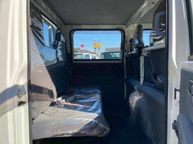 エルフトラック 1.9t積・Wキャブ・4WD・全低床・AT車・5t未満・ETC・電格ミラー・バックカメラ・ナビTV・車線逸脱警報装置・衝突軽減ブレーキ(54枚目)