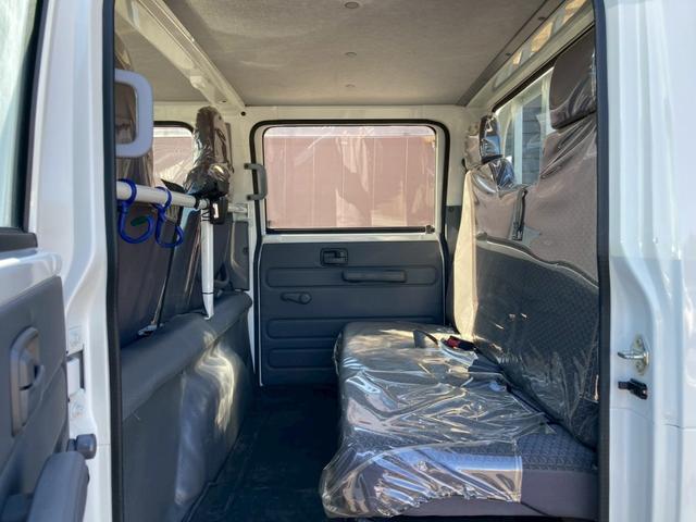 エルフトラック 1.9t積・Wキャブ・4WD・全低床・AT車・5t未満・ETC・電格ミラー・バックカメラ・ナビTV・車線逸脱警報装置・衝突軽減ブレーキ(58枚目)