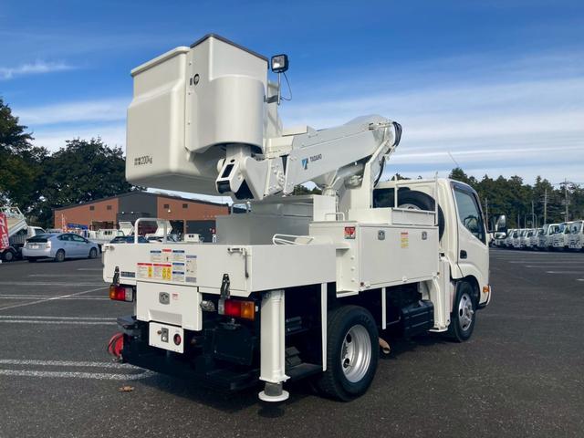 デュトロ 高所作業車・地上高10M・全低床・AT車・ETC・電格ミラー・バックカメラ・ナビTV・アワメーター821H(5枚目)