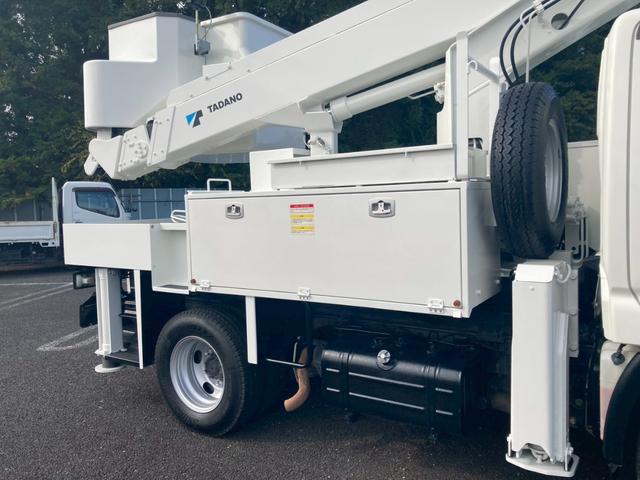 デュトロ 高所作業車・地上高10M・全低床・AT車・ETC・電格ミラー・バックカメラ・ナビTV・アワメーター821H(9枚目)