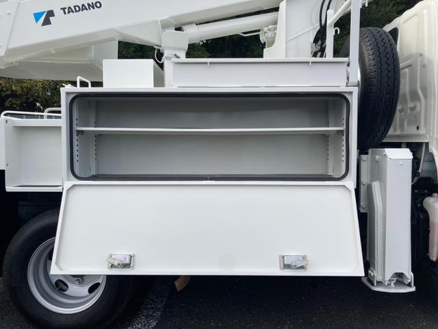 デュトロ 高所作業車・地上高10M・全低床・AT車・ETC・電格ミラー・バックカメラ・ナビTV・アワメーター821H(14枚目)