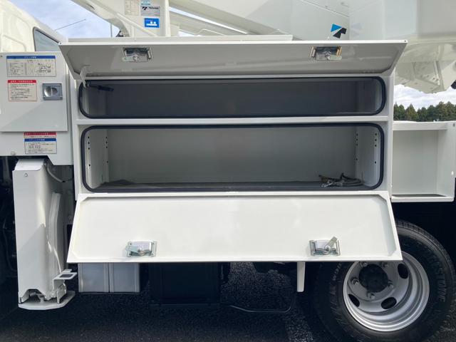 デュトロ 高所作業車・地上高10M・全低床・AT車・ETC・電格ミラー・バックカメラ・ナビTV・アワメーター821H(16枚目)