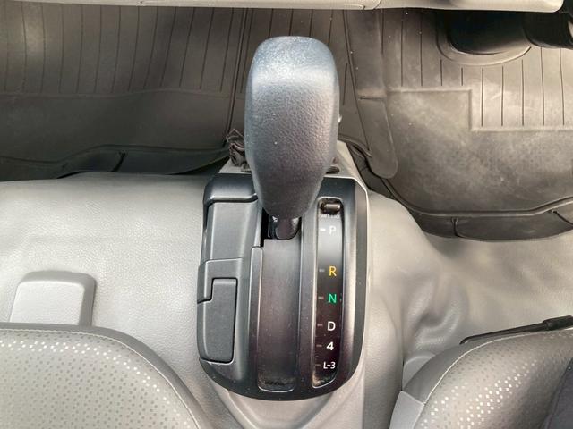 デュトロ 高所作業車・地上高10M・全低床・AT車・ETC・電格ミラー・バックカメラ・ナビTV・アワメーター821H(68枚目)