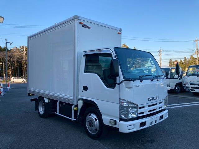 エルフトラック 　１．５ｔ積・アルミバン・４ＷＤ・全低床・ＡＴ車・５ｔ未満・電格ミラー・バックカメラ（3枚目）