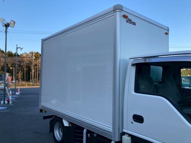 エルフトラック 　１．５ｔ積・アルミバン・４ＷＤ・全低床・ＡＴ車・５ｔ未満・電格ミラー・バックカメラ（9枚目）