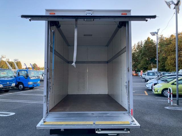 エルフトラック 　１．５ｔ積・アルミバン・４ＷＤ・全低床・ＡＴ車・５ｔ未満・電格ミラー・バックカメラ（18枚目）