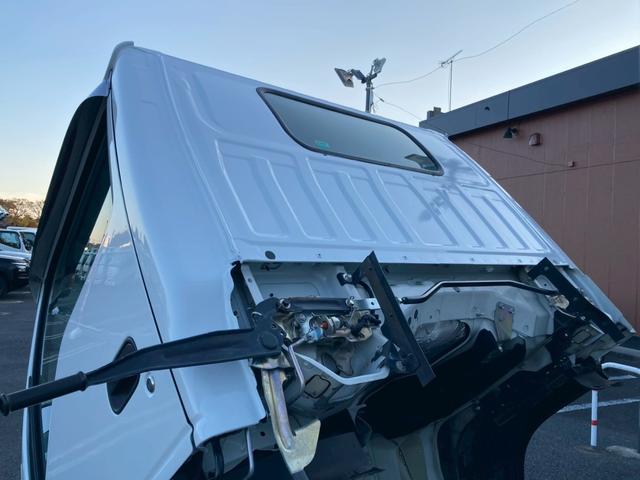 エルフトラック 　１．５ｔ積・アルミバン・４ＷＤ・全低床・ＡＴ車・５ｔ未満・電格ミラー・バックカメラ（31枚目）