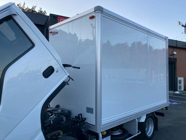 エルフトラック 　１．５ｔ積・アルミバン・４ＷＤ・全低床・ＡＴ車・５ｔ未満・電格ミラー・バックカメラ（36枚目）
