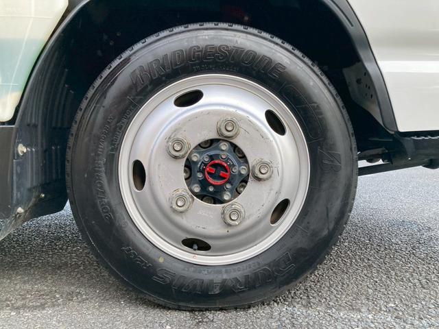 エルフトラック 　１．５ｔ積・アルミバン・４ＷＤ・全低床・ＡＴ車・５ｔ未満・電格ミラー・バックカメラ（74枚目）