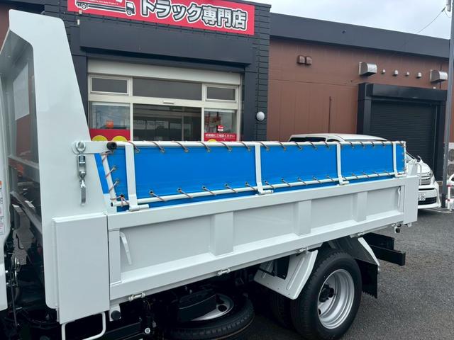 キャンター 3t積・ダンプ・全低床・MT5・コボレーン付・電格ミラー・バックカメラ・保証書・取扱説明書(18枚目)