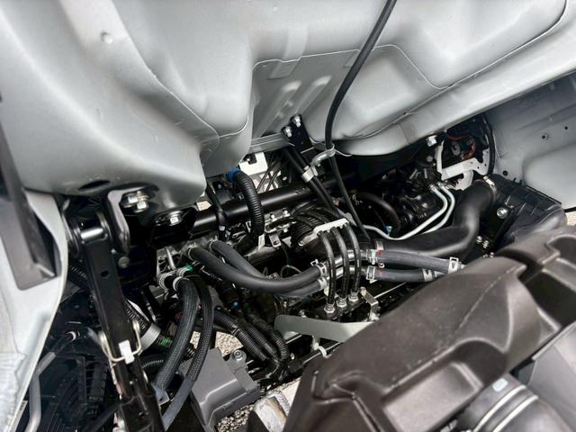 キャンター 3t積・ダンプ・全低床・MT5・コボレーン付・電格ミラー・バックカメラ・保証書・取扱説明書(36枚目)