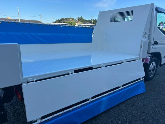 キャンター 3t積・ダンプ・全低床・MT5・コボレーン付・電格ミラー・バックカメラ・保証書・ 取扱説明書(13枚目)