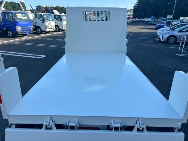 キャンター 3t積・ダンプ・全低床・MT5・コボレーン付・電格ミラー・バックカメラ・保証書・ 取扱説明書(15枚目)