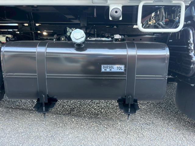 キャンター 3t積・ダンプ・全低床・MT5・コボレーン付・電格ミラー・バックカメラ・保証書・ 取扱説明書(51枚目)