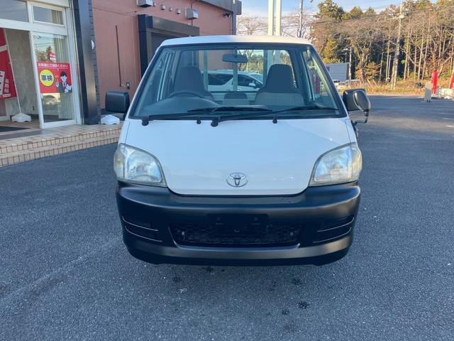 ライトエーストラック 　０．７５ｔ積・平ボディ・低床・ＡＴ車・３．５ｔ未満・ガソリン車（2枚目）