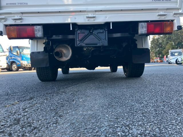ライトエーストラック 　０．７５ｔ積・平ボディ・低床・ＡＴ車・３．５ｔ未満・ガソリン車（30枚目）