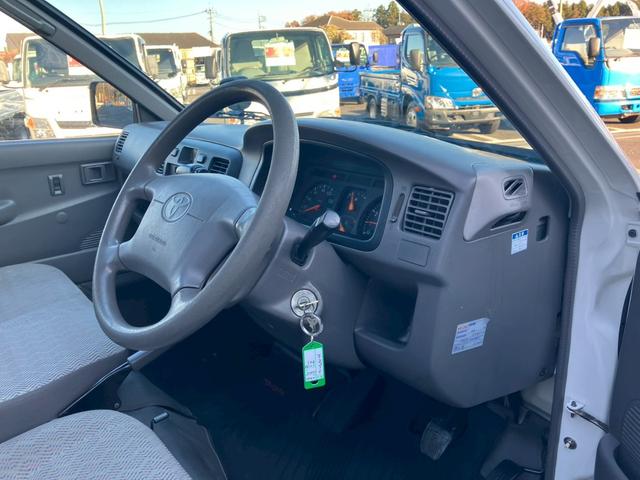 ライトエーストラック 　０．７５ｔ積・平ボディ・低床・ＡＴ車・３．５ｔ未満・ガソリン車（41枚目）