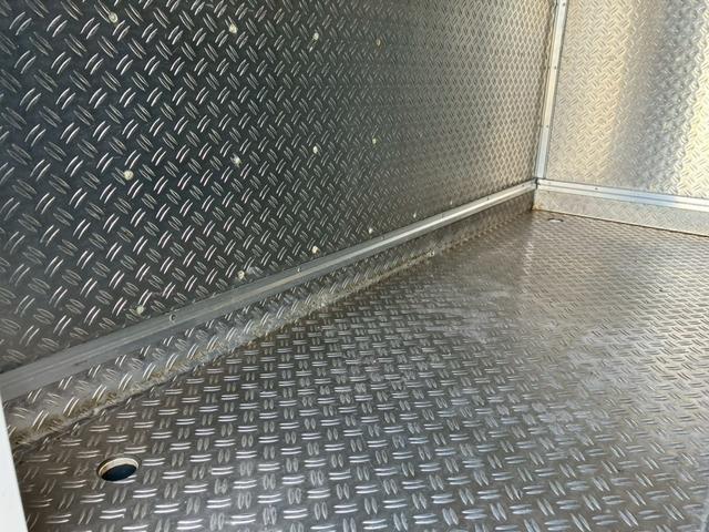 エルフトラック 　３．５ｔ積・冷凍冷蔵車・－３０℃設定・ロング・全低床・ＭＴ６・ＥＴＣ・電格ミラー・バックカメラ・ドラレコ（27枚目）