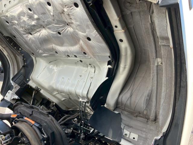 エルフトラック 　３．５ｔ積・冷凍冷蔵車・－３０℃設定・ロング・全低床・ＭＴ６・ＥＴＣ・電格ミラー・バックカメラ・ドラレコ（40枚目）