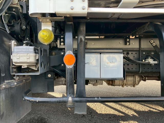 エルフトラック 　３．５ｔ積・冷凍冷蔵車・－３０℃設定・ロング・全低床・ＭＴ６・ＥＴＣ・電格ミラー・バックカメラ・ドラレコ（45枚目）