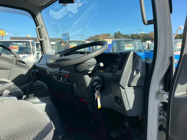 エルフトラック 　３．５ｔ積・冷凍冷蔵車・－３０℃設定・ロング・全低床・ＭＴ６・ＥＴＣ・電格ミラー・バックカメラ・ドラレコ（59枚目）