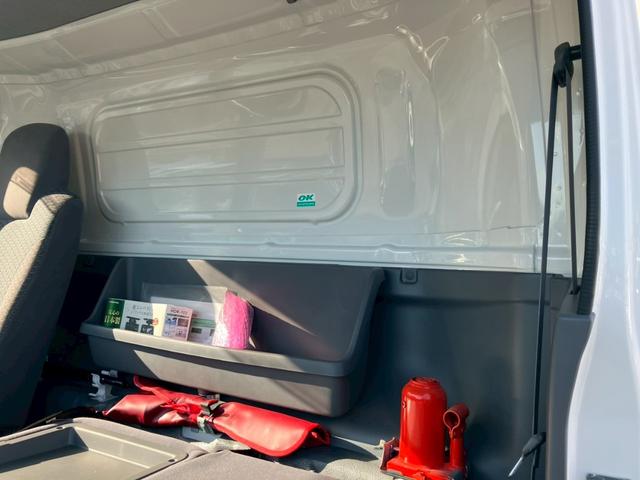 エルフトラック 　３．５ｔ積・冷凍冷蔵車・－３０℃設定・ロング・全低床・ＭＴ６・ＥＴＣ・電格ミラー・バックカメラ・ドラレコ（74枚目）