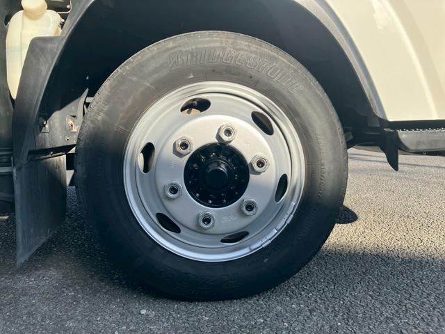 エルフトラック 　３．５ｔ積・冷凍冷蔵車・－３０℃設定・ロング・全低床・ＭＴ６・ＥＴＣ・電格ミラー・バックカメラ・ドラレコ（77枚目）