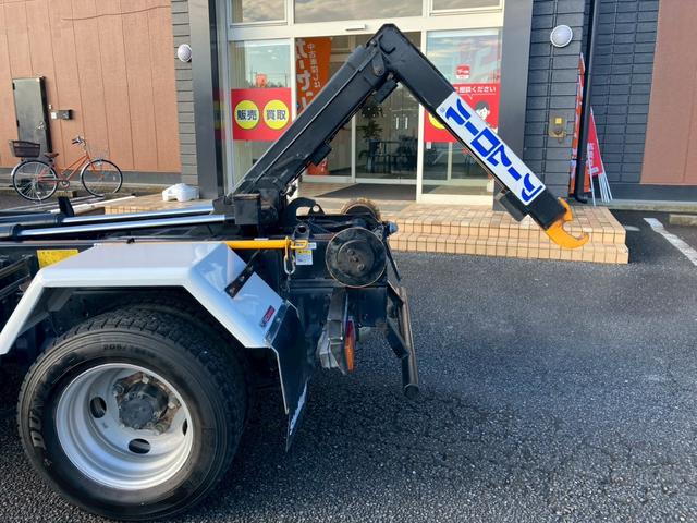 キャンター 3t積・アームロール・全低床・MT5・ETC・電格ミラー・車線逸脱警報装置・衝突軽減ブレーキ(24枚目)