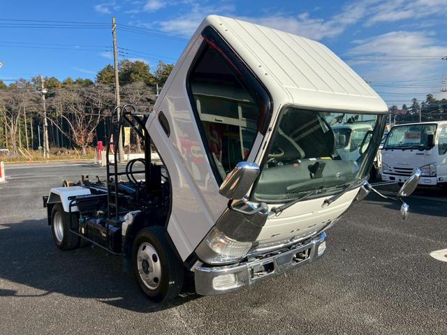 キャンター 3t積・アームロール・全低床・MT5・ETC・電格ミラー・車線逸脱警報装置・衝突軽減ブレーキ(28枚目)