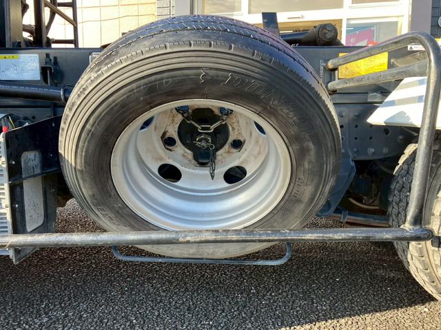 キャンター 3t積・アームロール・全低床・MT5・ETC・電格ミラー・車線逸脱警報装置・衝突軽減ブレーキ(42枚目)