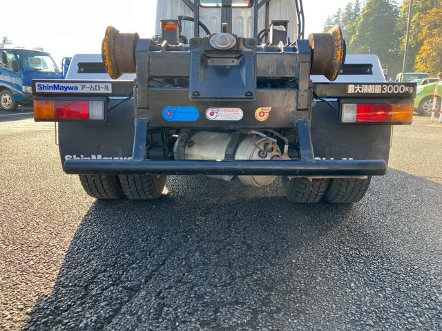 キャンター 3t積・アームロール・全低床・MT5・ETC・電格ミラー・車線逸脱警報装置・衝突軽減ブレーキ(45枚目)