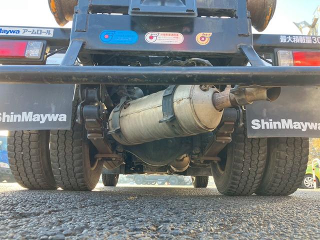 キャンター 3t積・アームロール・全低床・MT5・ETC・電格ミラー・車線逸脱警報装置・衝突軽減ブレーキ(46枚目)