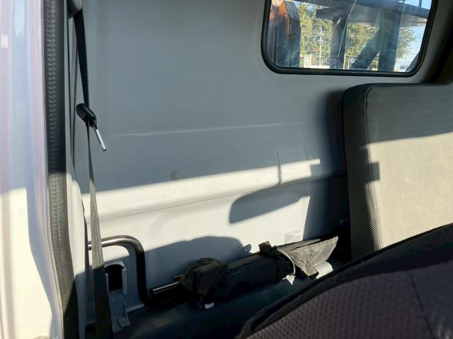 キャンター 3t積・アームロール・全低床・MT5・ETC・電格ミラー・車線逸脱警報装置・衝突軽減ブレーキ(65枚目)