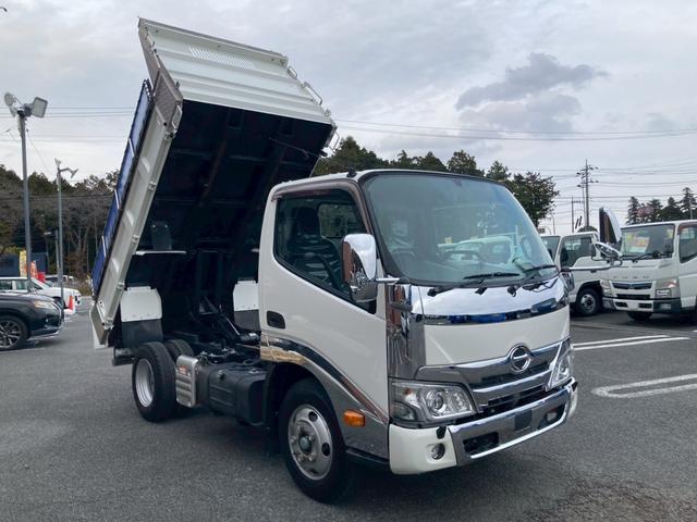 デュトロ 　３ｔ積・ダンプ・全低床・コボレーン付・メッキパーツ・ＭＴ６・ＥＴＣ・電格ミラー・バックカメラ・ナビＴＶ（22枚目）